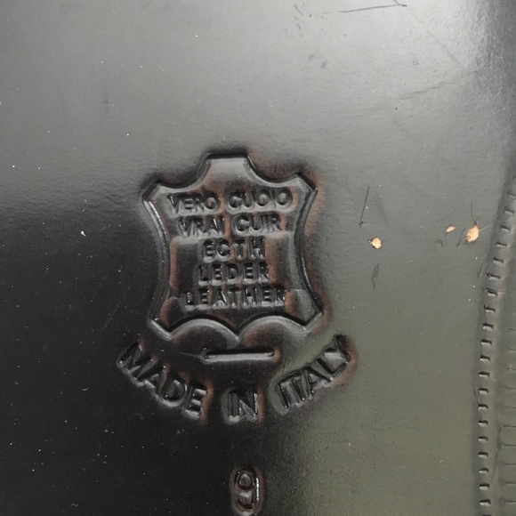 DRESS-UP SHOES FOR MEN. - Picture 5 of 5